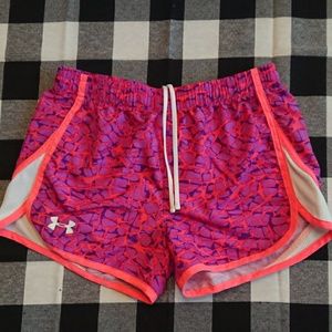 Under Armour Shorts Girls Youth Large pink purple
